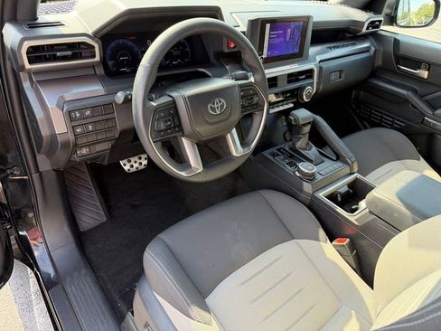 Certified 2025 Toyota Tacoma TRD Sport AWD/4WD image 13