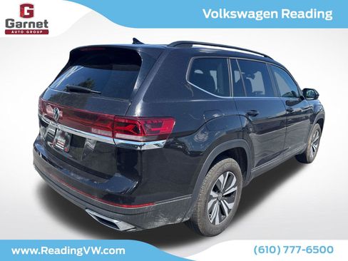 Used 2026 Volkswagen Atlas SE FWD image 5