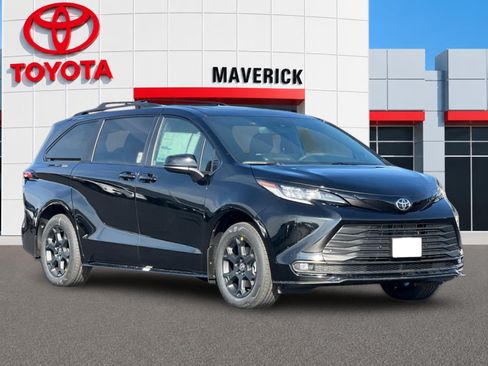 New 2026 Toyota Sienna XLE Woodland Edition AWD/4WD image 7