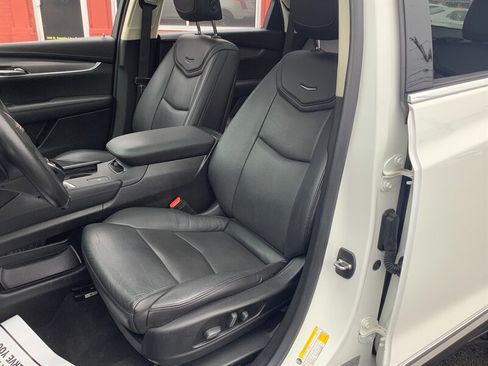 Used 2019 Cadillac XT5 Luxury FWD image 10