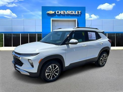 Used 2026 Chevrolet TrailBlazer LT FWD image 7
