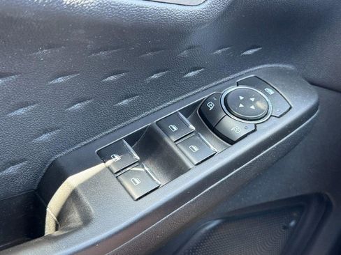 Used 2020 Ford Escape SE FWD image 22