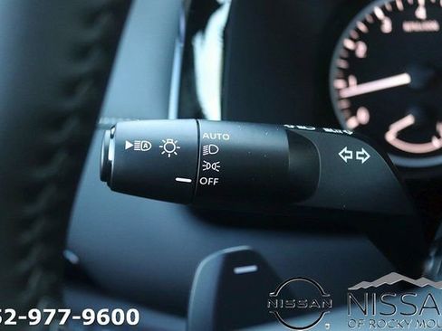 New 2026 Nissan Pathfinder SV image 24