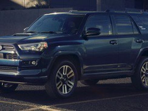 Used 2021 Toyota 4Runner SR5 RWD image 1