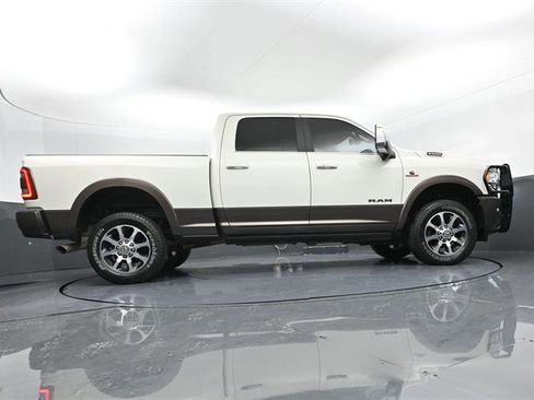 Used 2023 RAM 2500 Limited AWD/4WD image 33