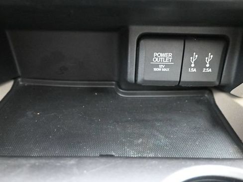 Used 2016 Honda Pilot EX image 33