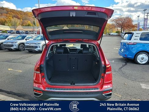 Certified 2023 Volkswagen Taos SEL image 56