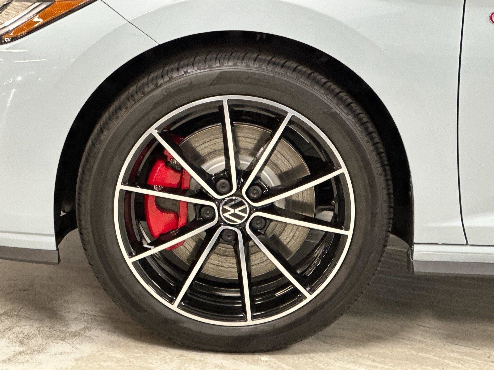New 2027 Volkswagen Jetta GLI Autobahn FWD image 23