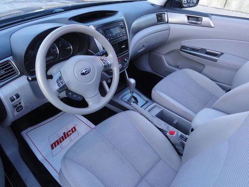 Used 2012 Subaru Forester 2.5X Premium w/ All-Weather Pkg image 10