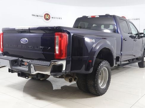 Used 2023 Ford F350 XLT image 3