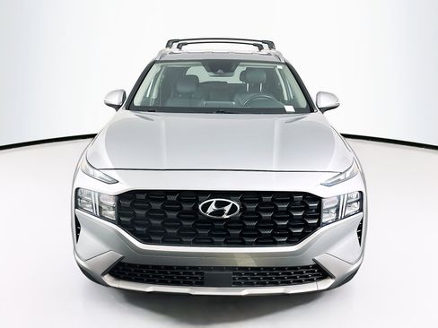 Used 2023 Hyundai Santa Fe SEL image 2