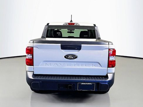 New 2025 Ford Maverick XL image 6