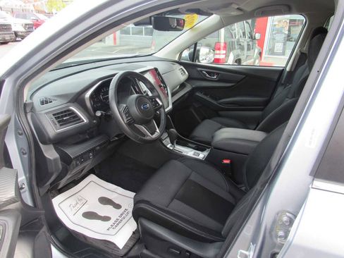 Used 2024 Subaru Ascent Premium w/ Convenience Package image 13