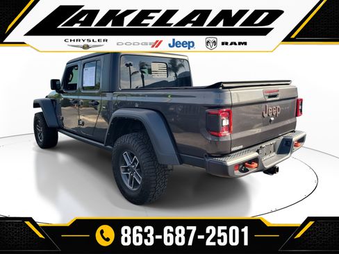 Used 2024 Jeep Gladiator Mojave AWD/4WD image 6