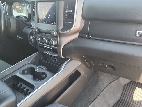 Used 2021 RAM 1500 Big Horn AWD/4WD image 35