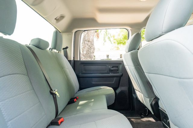 Used 2018 RAM 2500 Tradesman w/ Chrome Appearance Group AWD/4WD image 38