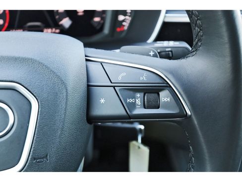 Used 2022 Audi Q3 2.0T Premium Plus image 18