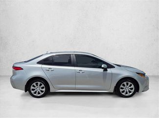 Used 2025 Toyota Corolla LE FWD video 3