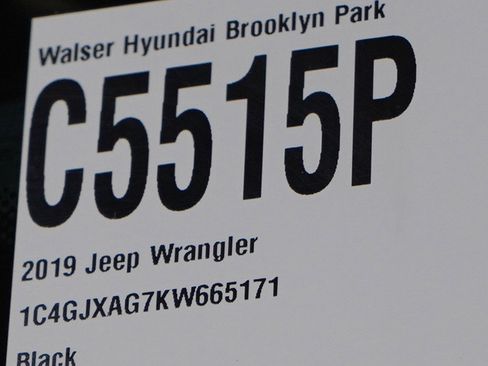 Used 2019 Jeep Wrangler Sport AWD/4WD image 28