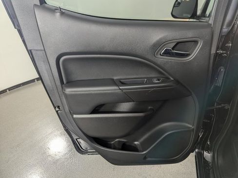 Used 2022 GMC Canyon Elevation image 15