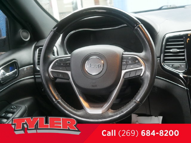 Used 2019 Jeep Grand Cherokee Overland AWD/4WD image 45