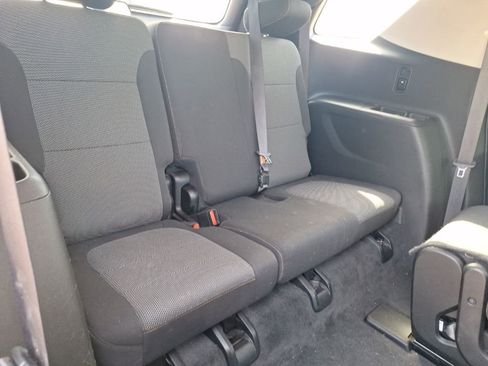 Certified 2019 Chevrolet Traverse LT image 42