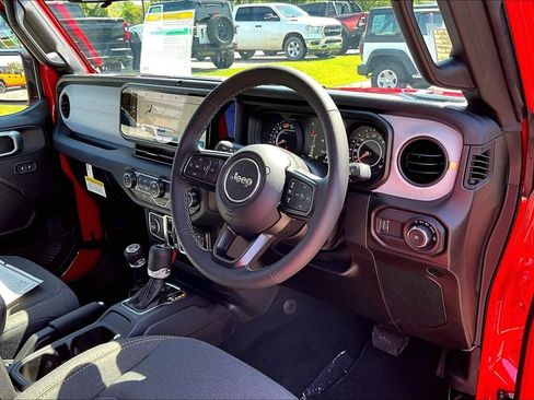 New 2026 Jeep Wrangler Unlimited Sport AWD/4WD image 6