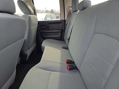 Used 2019 RAM 1500 Express w/ Express Value Package image 16