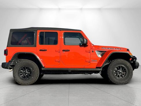 Used 2023 Jeep Wrangler Unlimited Rubicon 4xe image 2