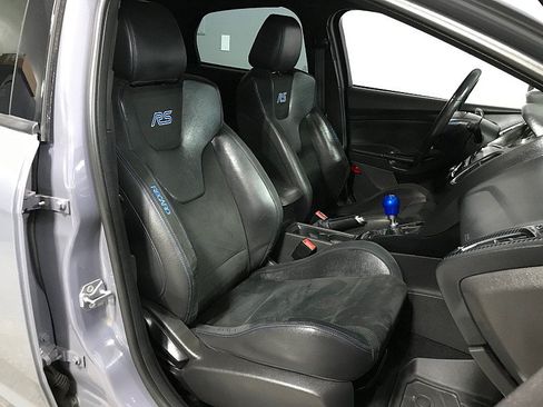 Used 2017 Ford Focus RS AWD/4WD image 14
