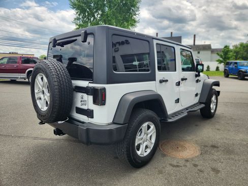 Used 2017 Jeep Wrangler Unlimited Sport AWD/4WD image 15