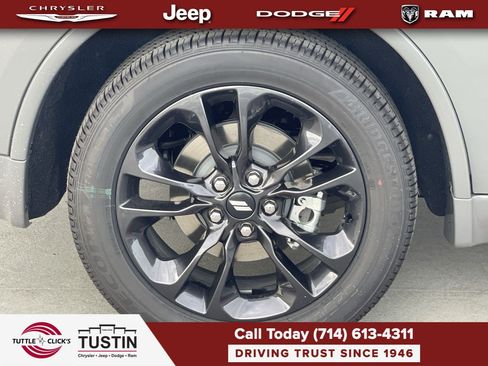 New 2026 Dodge Durango GT RWD image 11