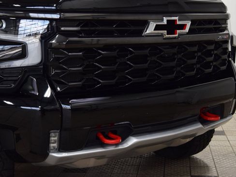 Used 2024 Chevrolet Silverado 1500 ZR2 image 13