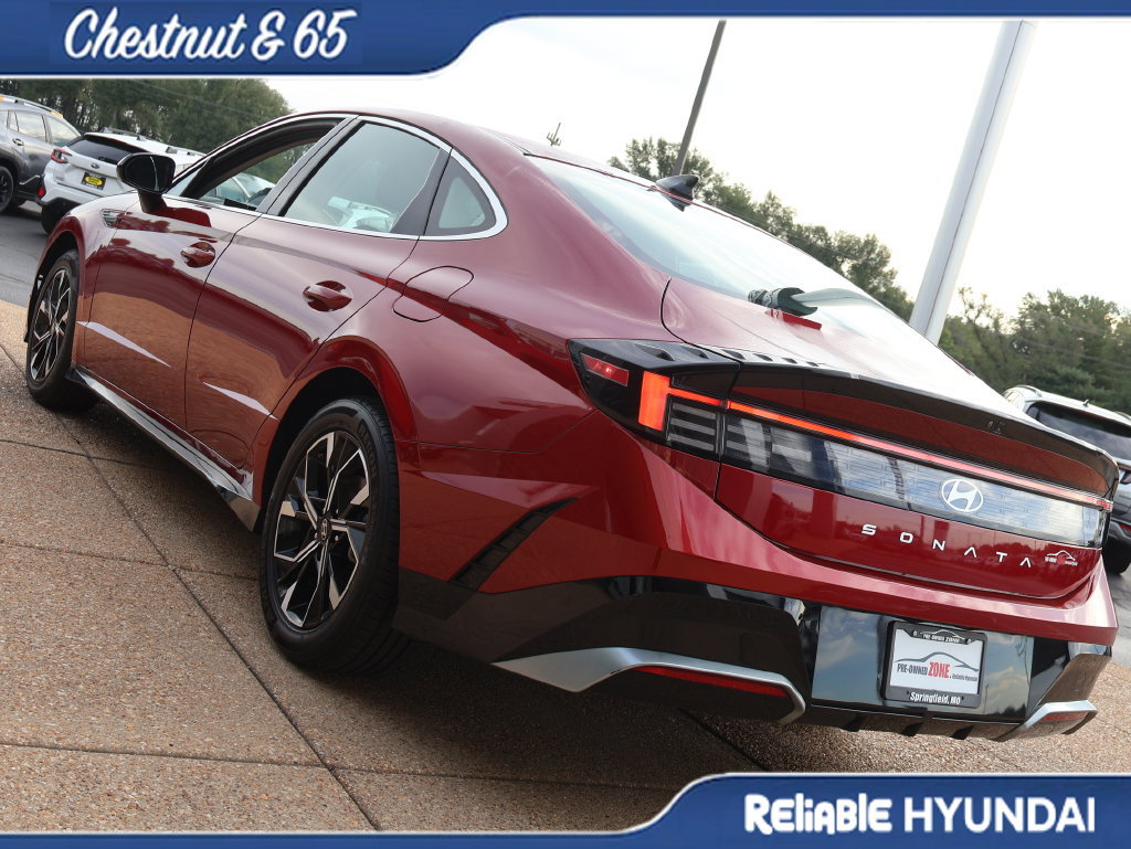 Certified 2025 Hyundai Sonata SEL FWD image 4