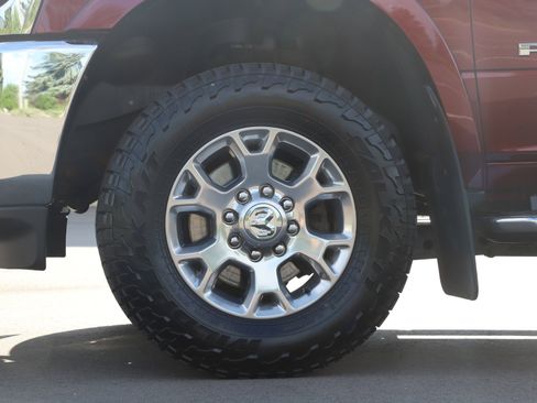 Used 2019 RAM 2500 Laramie AWD/4WD image 28