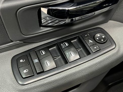 Used 2017 RAM 1500 Big Horn AWD/4WD image 17