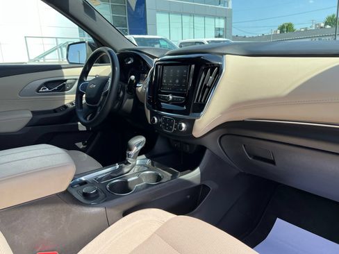 Used 2023 Chevrolet Traverse LS FWD image 52