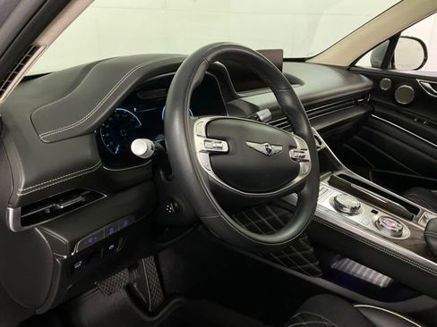 Used 2024 Genesis GV80 3.5T w/ Prestige Package AWD/4WD image 18