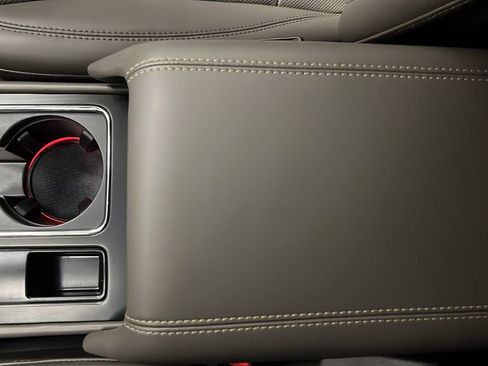 Used 2024 Lincoln Corsair Grand Touring w/ Equipment Group 301A image 20