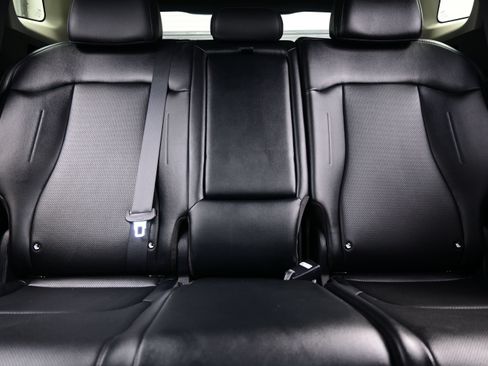 Used 2025 Kia Sportage EX w/ Premium Package FWD image 18