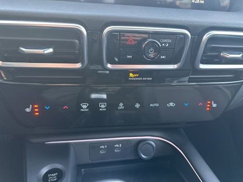 Certified 2026 Nissan Sentra SR w/ SR Premium Package image 18