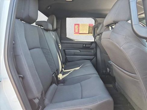 Used 2025 Toyota Tacoma SR5 AWD/4WD image 20
