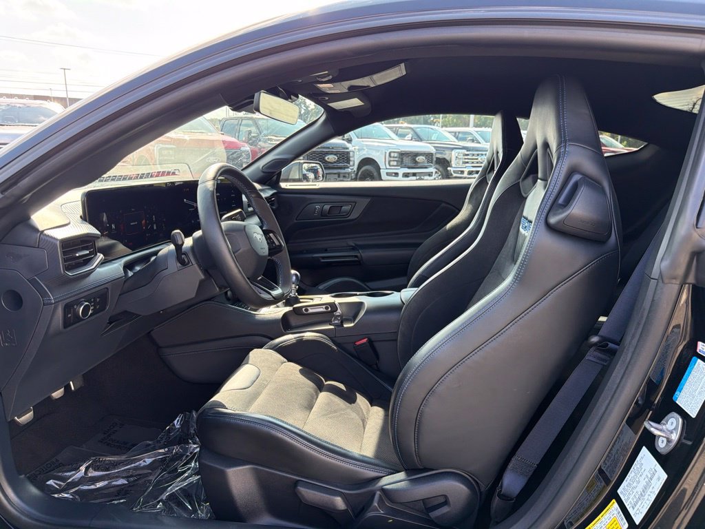 Used 2024 Ford Mustang Dark Horse RWD image 13