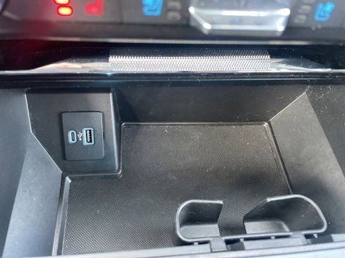 Used 2021 Ford F150 Lariat w/ Max Trailer Tow Package image 30