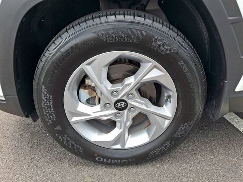 Used 2024 Hyundai Tucson SE AWD/4WD image 15