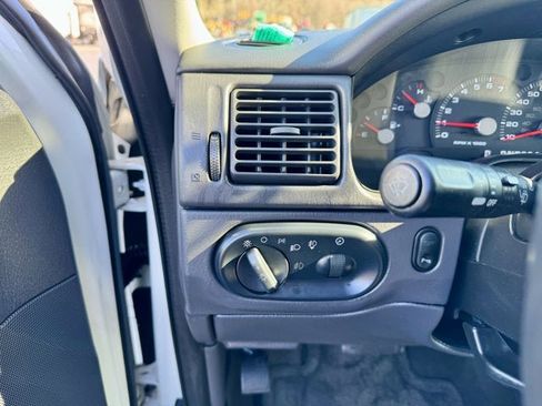 Used 2003 Ford Explorer Limited image 22