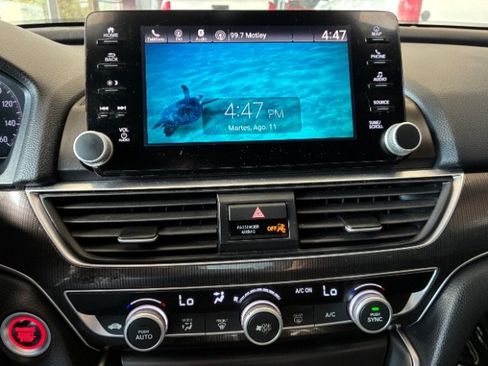 Used 2018 Honda Accord Sport image 22