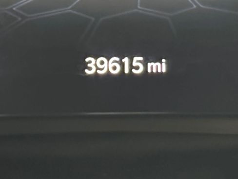 Used 2025 Jeep Compass Limited image 41