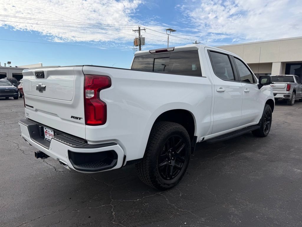 Used 2023 Chevrolet Silverado 1500 RST w/ RST All Star Premium Package AWD/4WD image 3