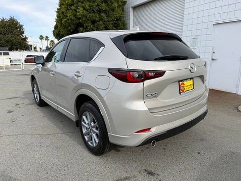 New 2025 MAZDA CX-5 AWD 2.5 S w/ Select Package image 3